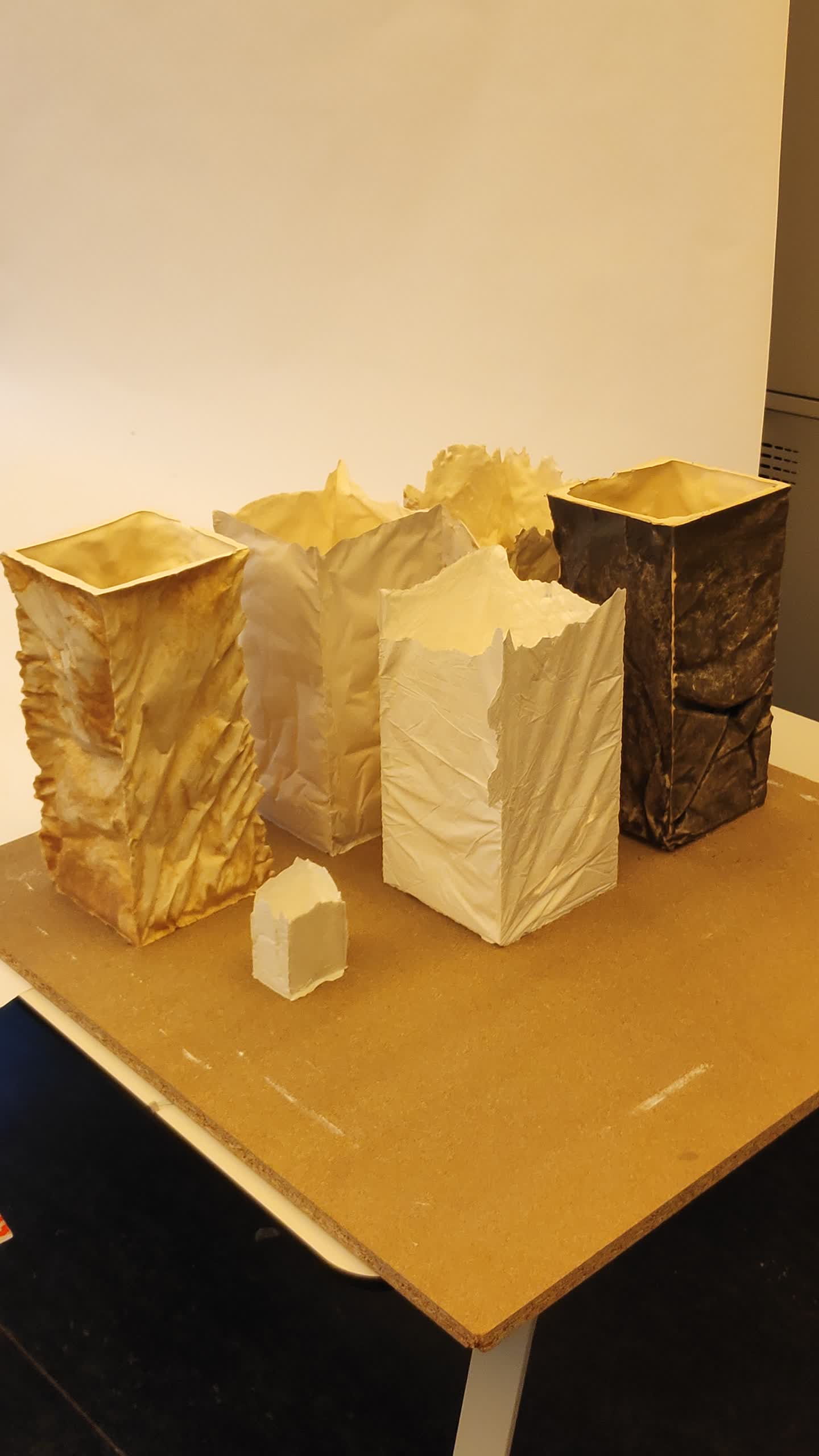 moulés dans du papier